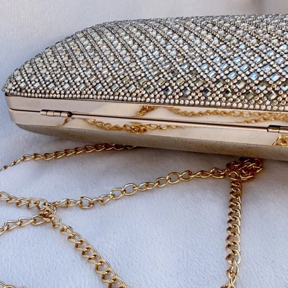 D’margeaux New York Sparkling Gold Rhinestone Evening Clutch Bag Chain NWT - Picture 4 of 14